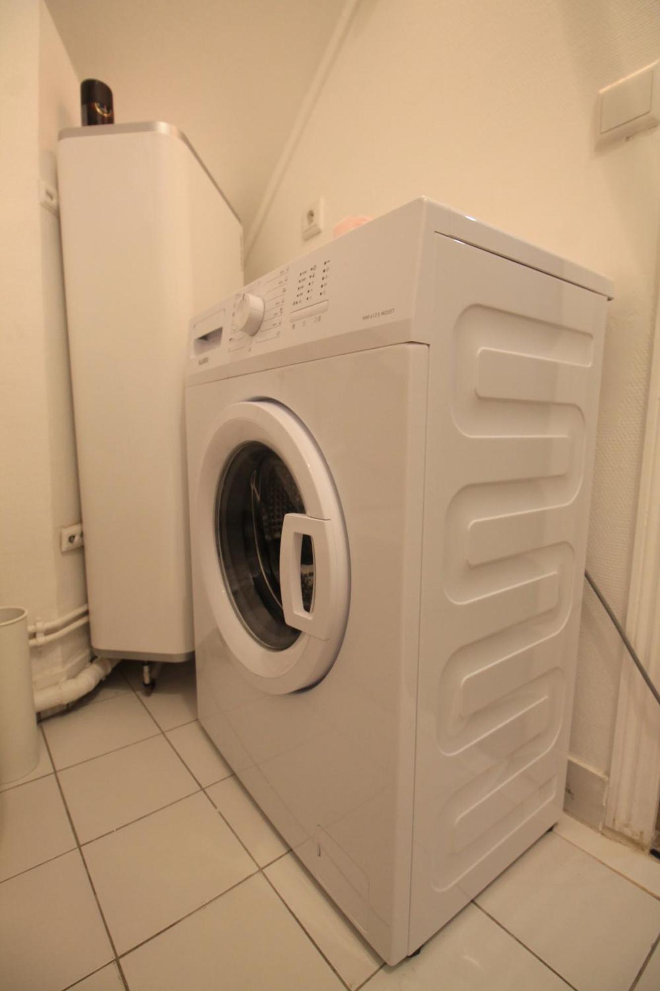Appartement Parisien: Proche CDG, Wi-Fi et Netflix Inclus Drancy Exterior photo