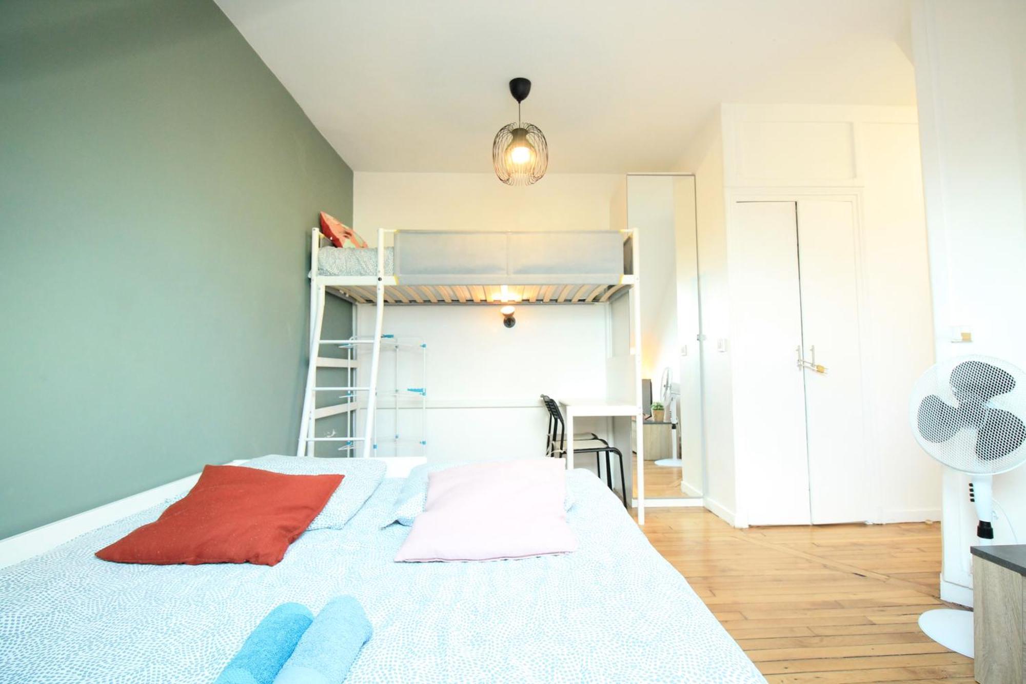 Appartement Parisien: Proche CDG, Wi-Fi et Netflix Inclus Drancy Exterior photo